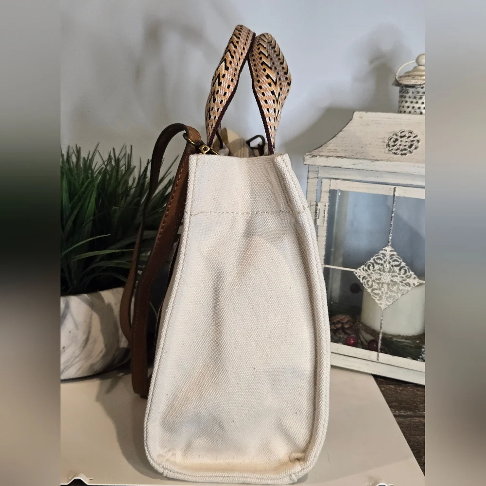 Ana Canvas Tote Bag - Picture 3 of 12